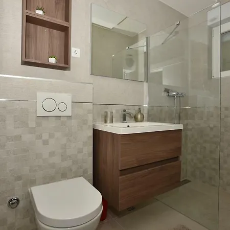 Apartman Petra * Makarska