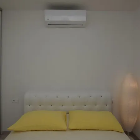 Apartman Petra * Макарска