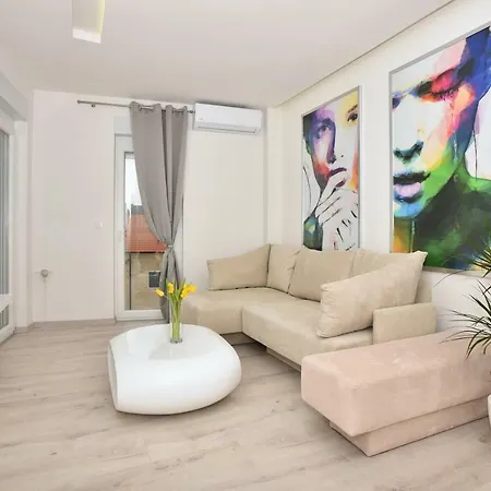Апартаменты Apartman Petra Макарска