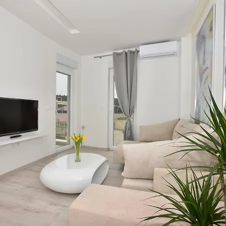Apartman Petra * Makarska
